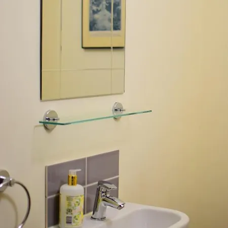 Apartment 112 Micklegate Apartment 2 *